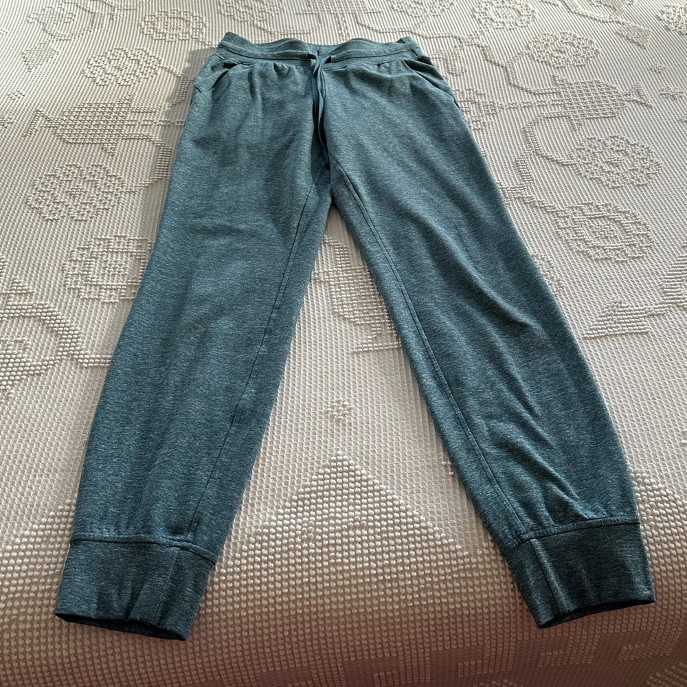 LULULEMON READY TO RULU HIGH RISE JOGGER SIZE 6